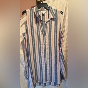 Calvin Klein blouse, Large, long to upper thigh. Nice for summer lounging.